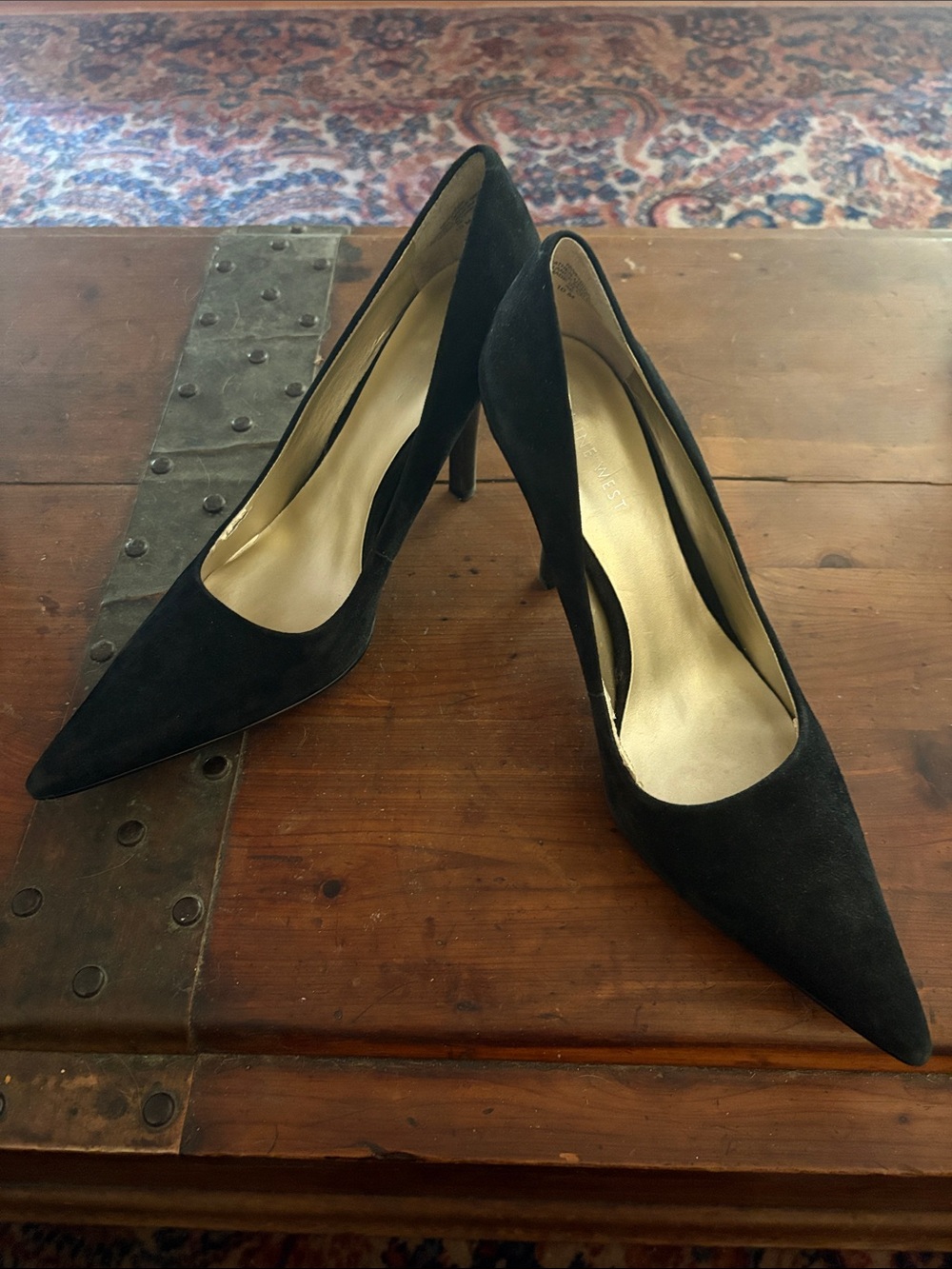 Nine West Classic Black Suede Pointed-Toe Women's Pumps